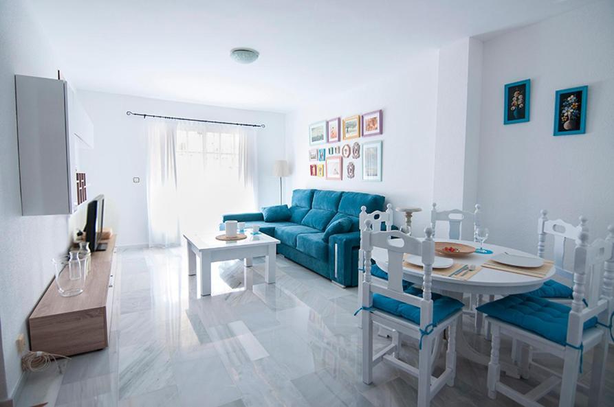 Luminoso Y Fresco Apartamento En 2ª Linea De Playa Fuengirola Ngoại thất bức ảnh