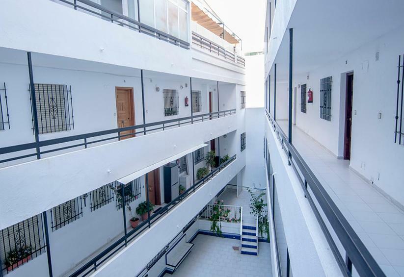 Luminoso Y Fresco Apartamento En 2ª Linea De Playa Fuengirola Ngoại thất bức ảnh