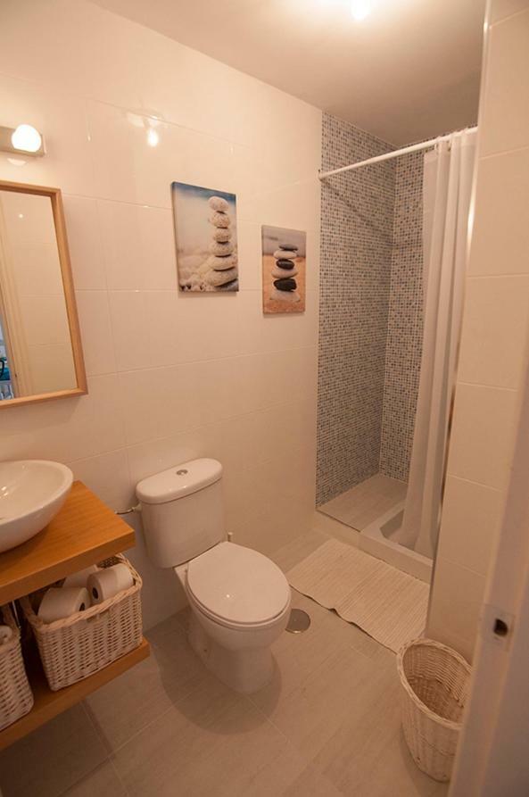 Luminoso Y Fresco Apartamento En 2ª Linea De Playa Fuengirola Ngoại thất bức ảnh